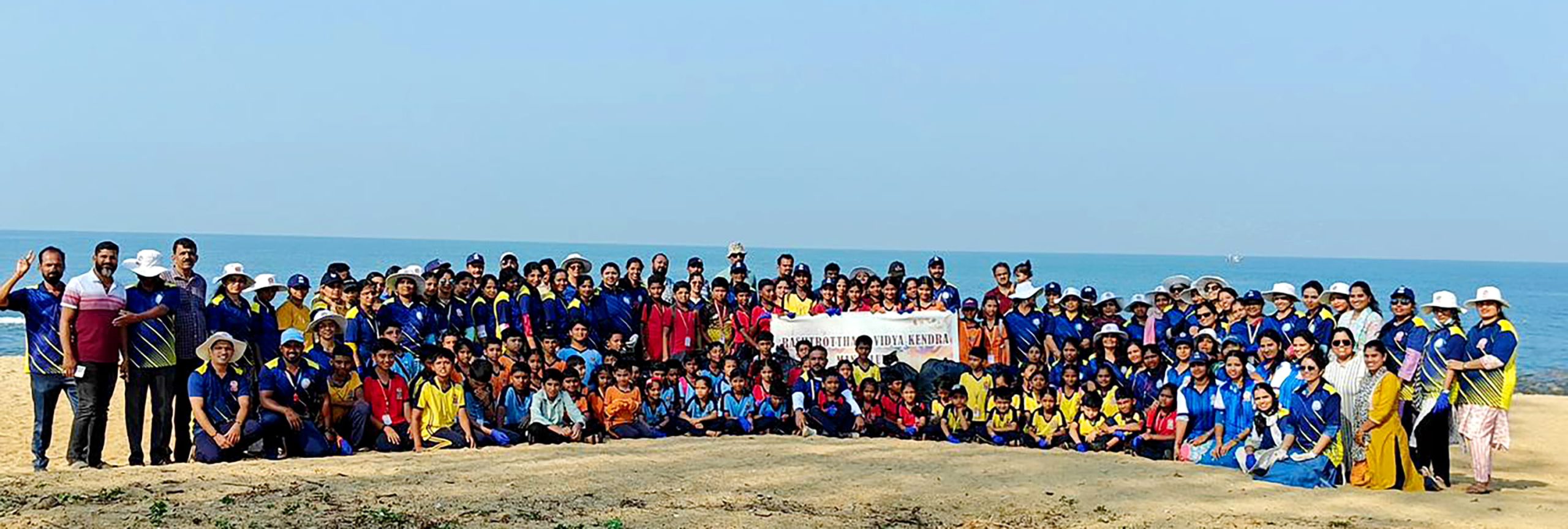 Beach Cleaning Drive by RVK - Mangaluru (1)