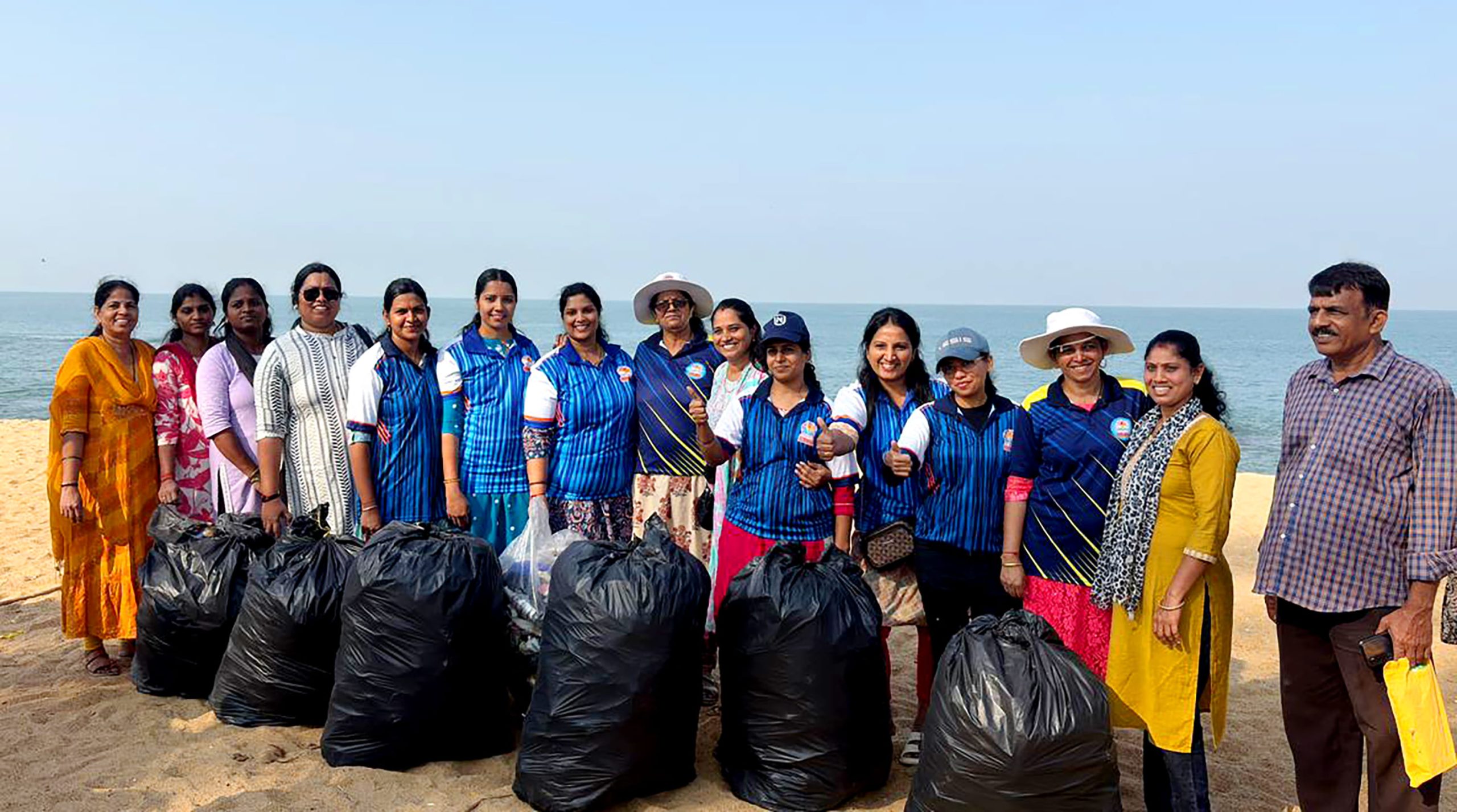 Beach Cleaning Drive by RVK - Mangaluru (4)